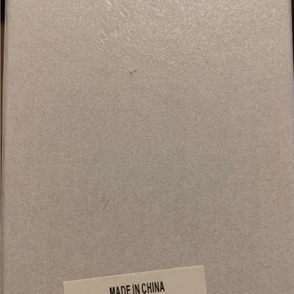 NEW BAUBLEBAR Disney Mickey Mouse Simulated Pearl Bag Charm - Picture 6 of 6